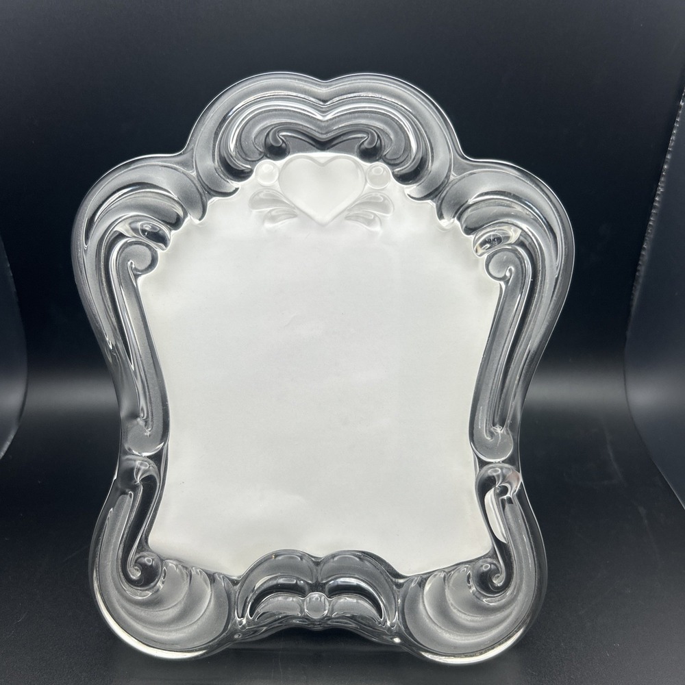 Vintage Mikasa Classic Memories 7.5" Tall 5" x 6" Crystal Frame Hearts Cottage